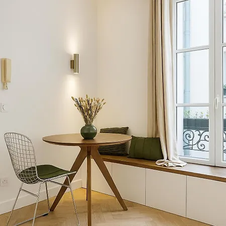 Place Gambetta * Paris